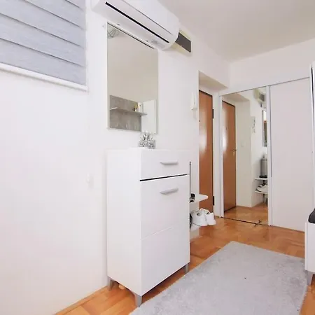 Luxury Suite:full Kitchen,king Size Bed, Ac, Wi-fi Sarajewo