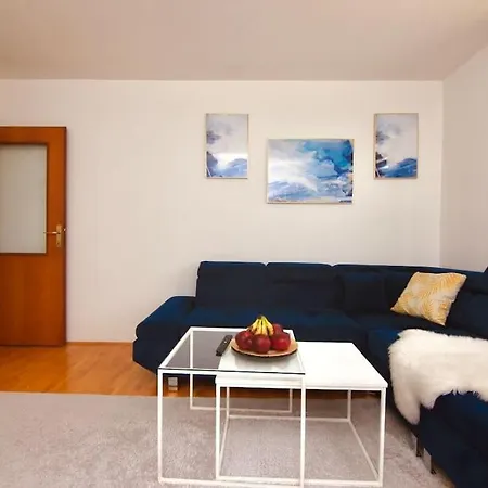 Luxury Suite:full Kitchen,king Size Bed, Ac, Wi-fi Sarajewo