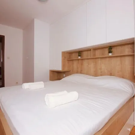 Luxury Suite:full Kitchen,king Size Bed, Ac, Wi-fi Apartament